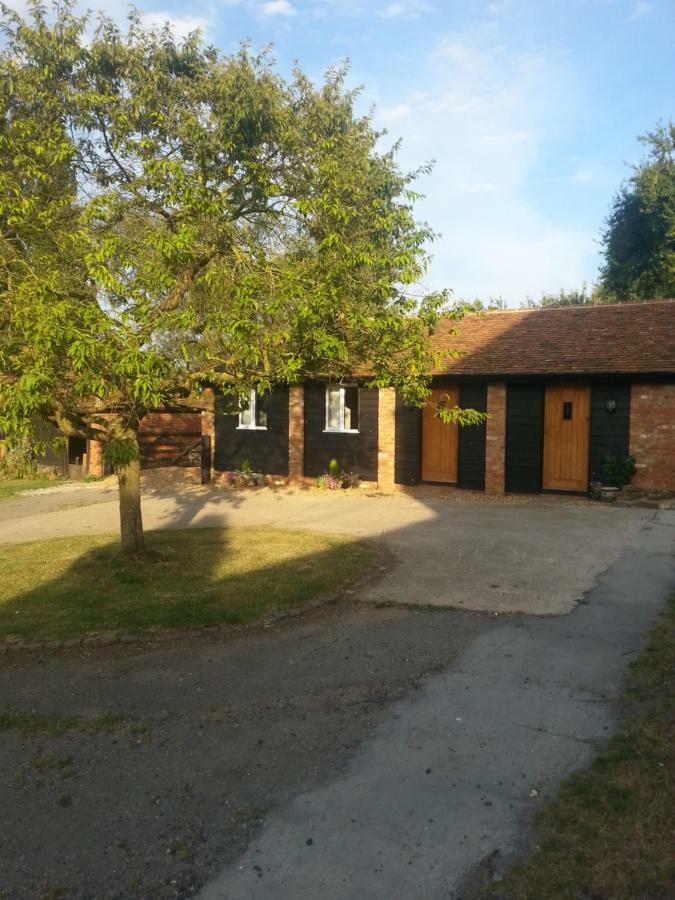 Bed and Breakfast Upper Wood End Farm Marston Moreteyne Exterior foto